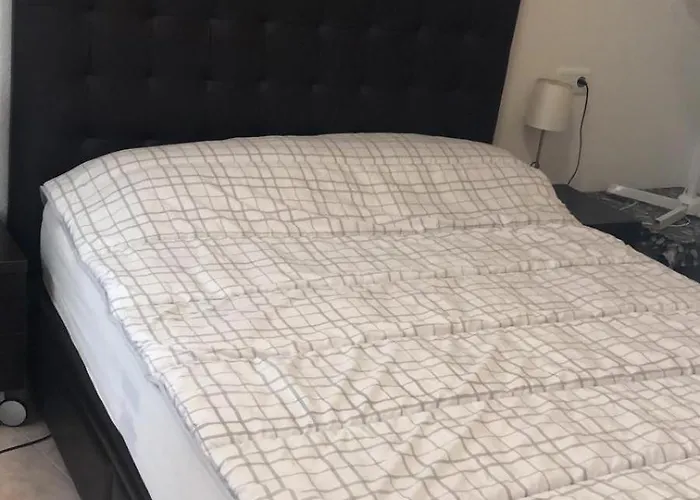 Andy's Apartment *